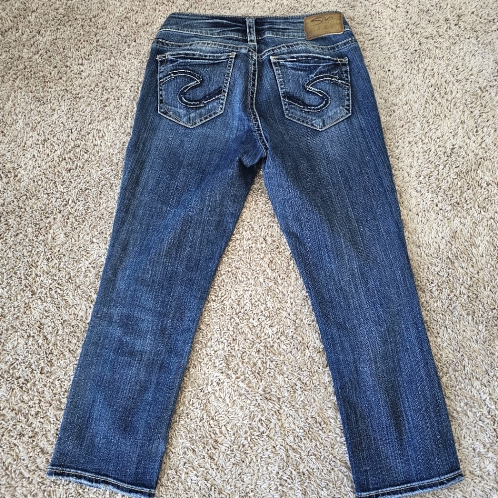Silver Jeans Suki Capri Size 28
